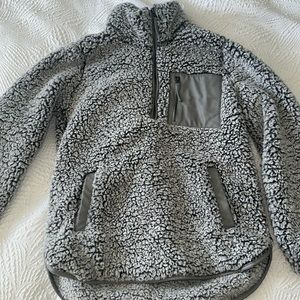 Abercrombie and Finch fleece